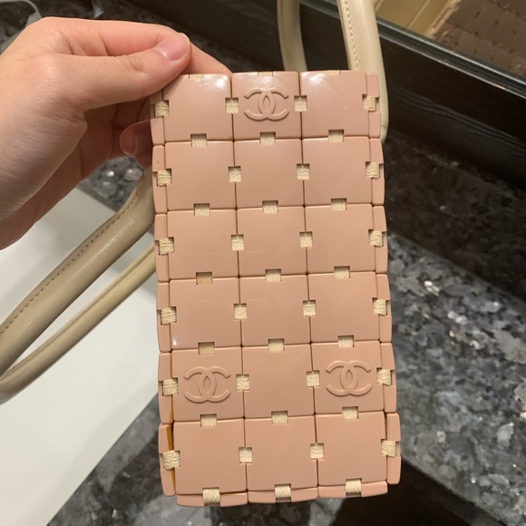 SOLD❌ Vintage Chanel pink CC logo puzzle LEGO bag - Picture 5 of 11